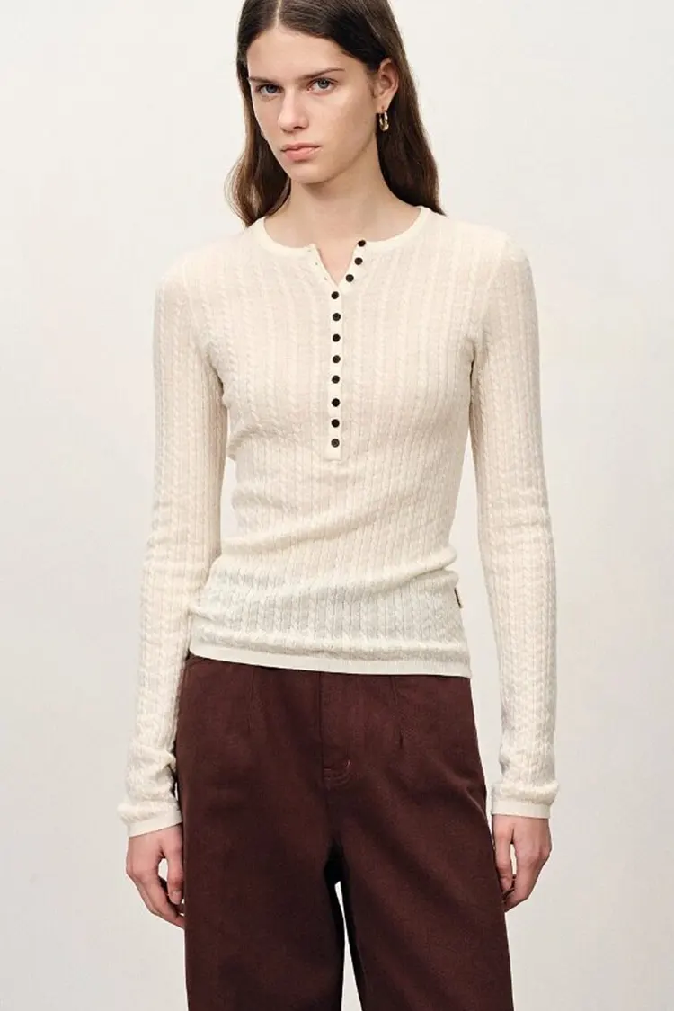 Women's Fitted Wool Sweater